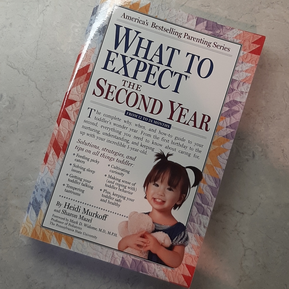 ❤ 🛍 4/$20 What to expect the Second Year book